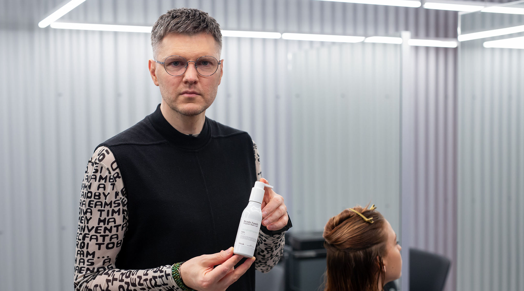 Atwins atsako: kaip naudoti fluidus, kremus ir pienelius?