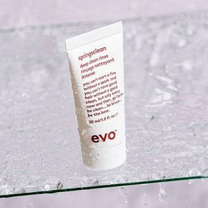 evo springsclean dziļi attīrošs mini šampūns cirtainiem matiem